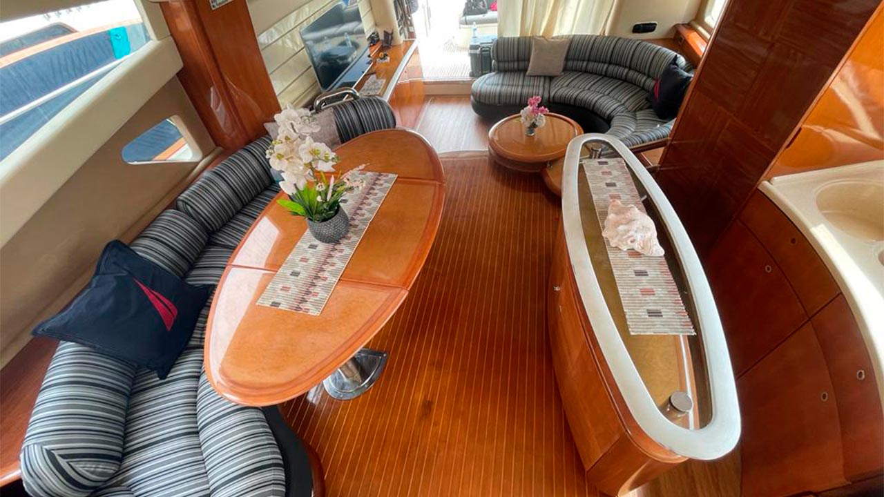 Puerto Vallarta Yacht Charter on Azimut 58 Fly: Unforgettable Ocean