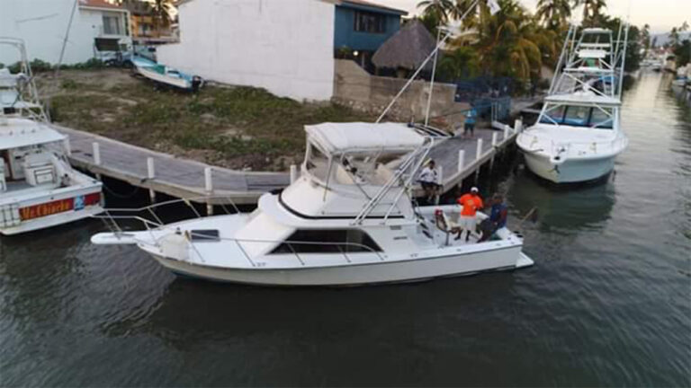 Yacht Rental in Vallarta | Sailboats, Fishing Boats, & Catamarans Available